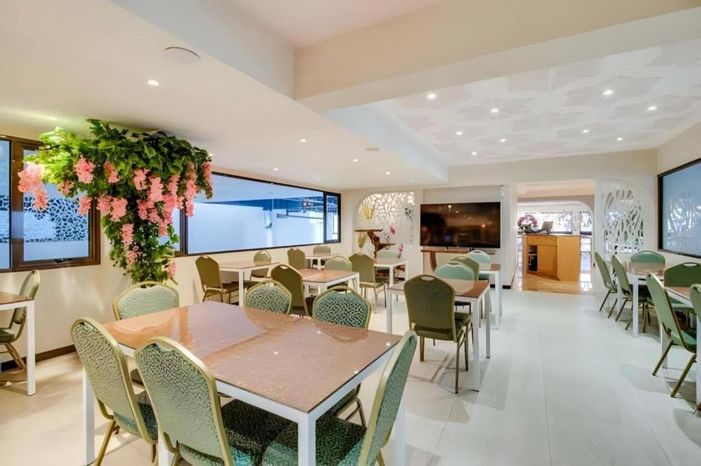 Mine Home Hotel By Sovia Bandung Ngoại thất bức ảnh