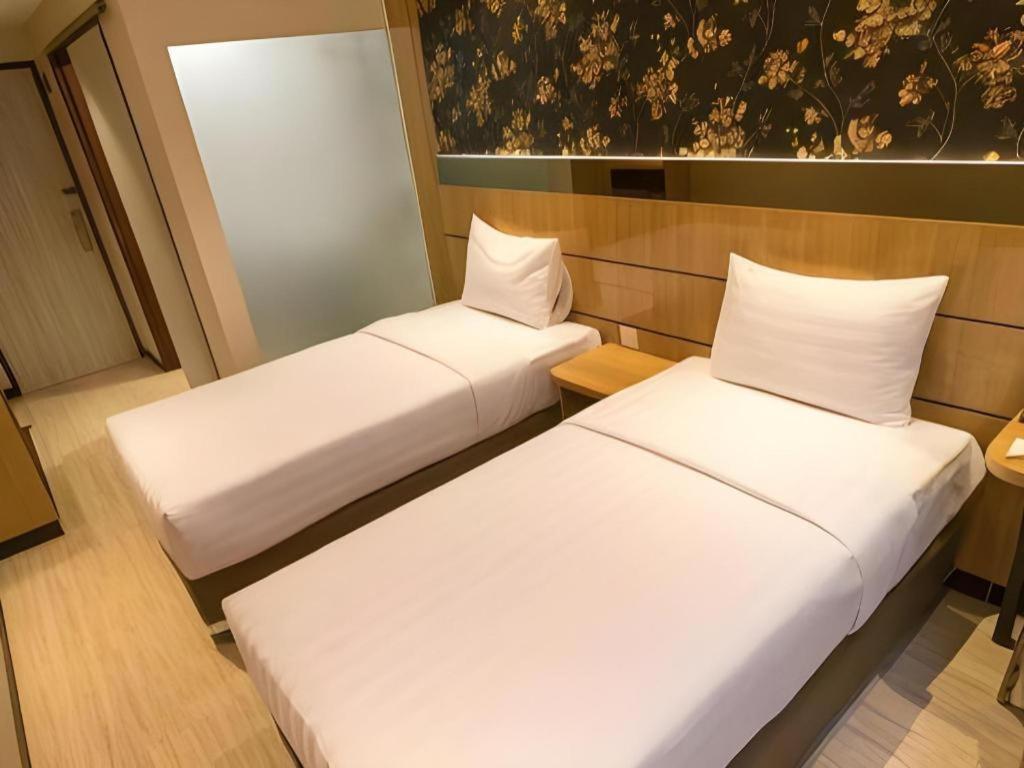 Mine Home Hotel By Sovia Bandung Ngoại thất bức ảnh