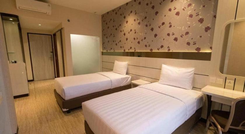 Mine Home Hotel By Sovia Bandung Ngoại thất bức ảnh