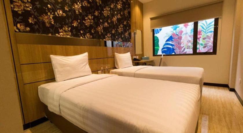 Mine Home Hotel By Sovia Bandung Ngoại thất bức ảnh