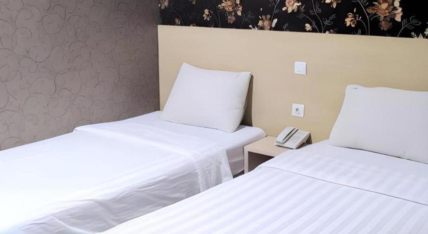 Mine Home Hotel By Sovia Bandung Ngoại thất bức ảnh