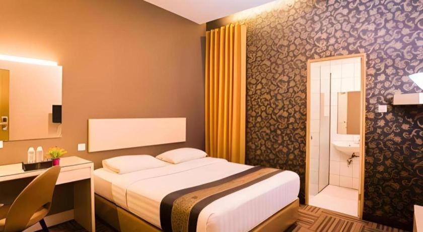 Mine Home Hotel By Sovia Bandung Ngoại thất bức ảnh